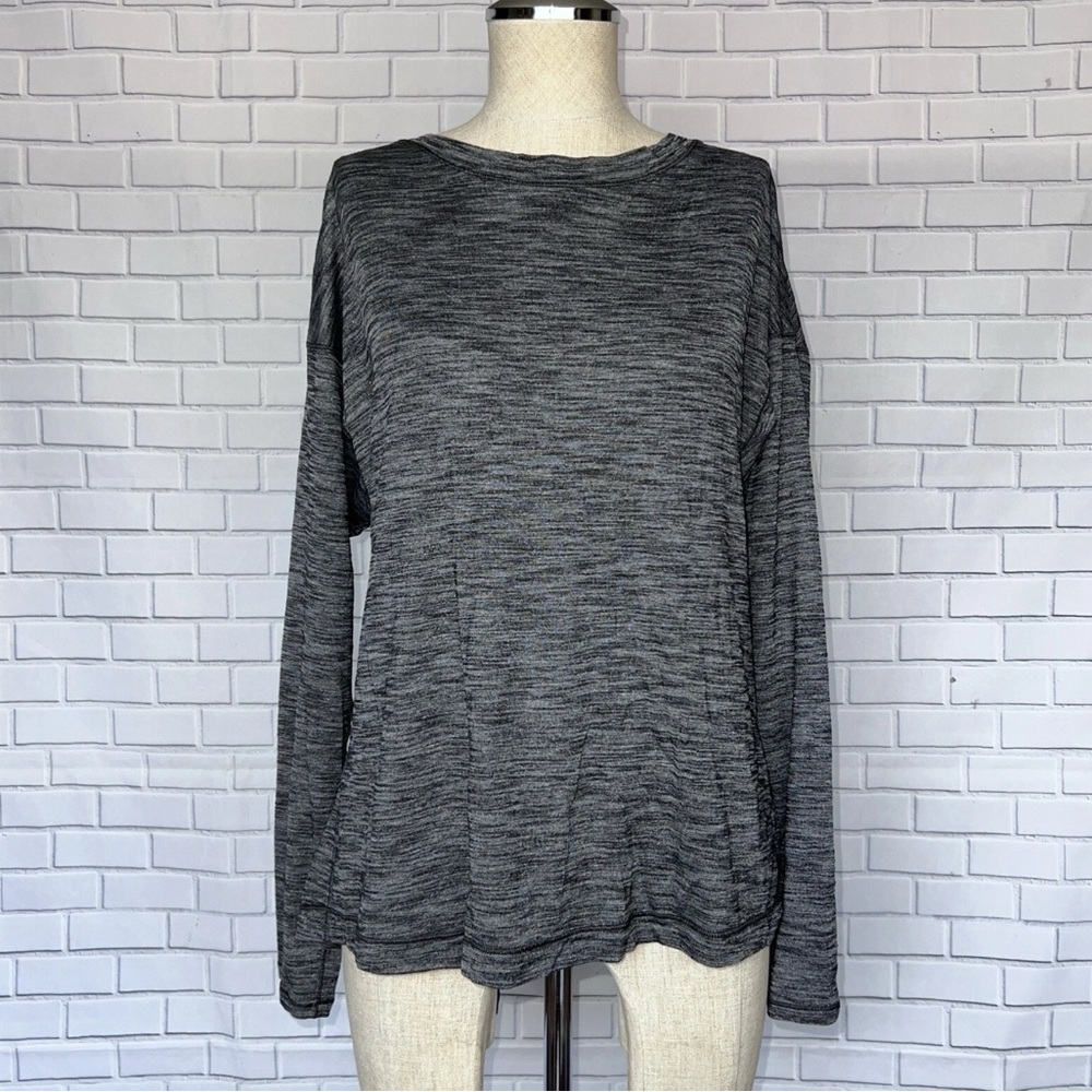 ✅ Lululemon Gray Long Sleeve Top Women's Size 8